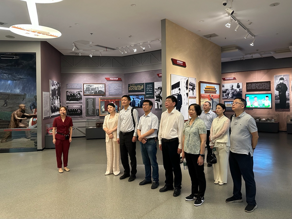 “弘扬雷锋精神践行初心使命”湖南省健康促进会党支部主题党日活动